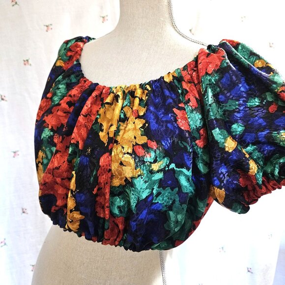 Size M Cropped Peasant Blouse Primary Colors NWT - Picture 1 of 8